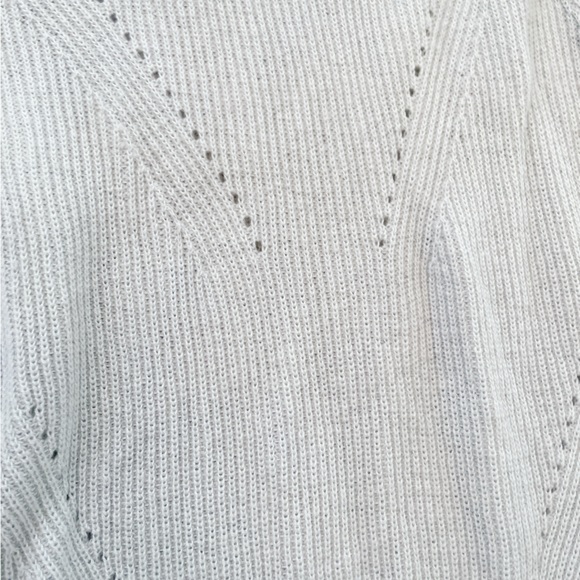 Lululemon Knit Pullover Sweater – Women’s Size 4 – Light Gray - Picture 3 of 9